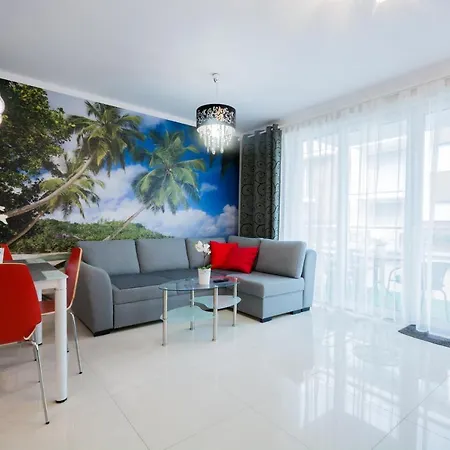 Apartment Ibiza Przy Plazy Rewal