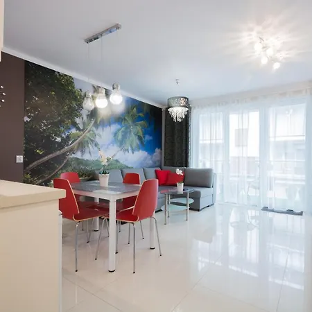 Ibiza Przy Plazy Apartment