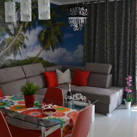 Ibiza Przy Plazy Apartment Rewal