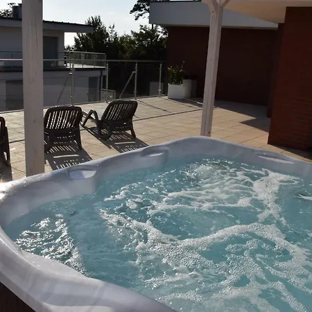Ibiza Przy Plazy Apartment Rewal