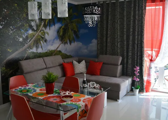 Ibiza Przy Plazy شقة ريفال